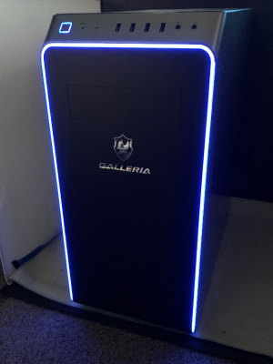 GALLERIA XA7C-R70S ゲート型LEDライト