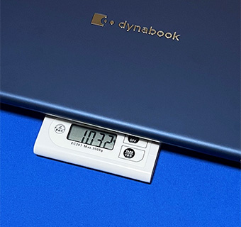 dynabook XZ/HW 本体の重量測定