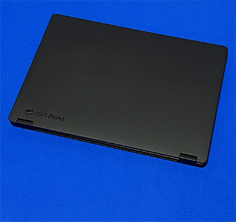 ASUS ProArt PX13 HN7306 天板