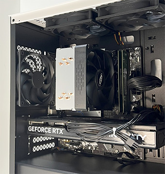 Lightning-G AV-Ti7W（Ryzen7 7700/RTX5060Ti 16GB搭載）CPUと天井ファン周辺