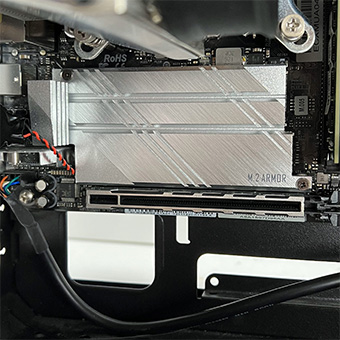 M.2 ARMOR、NVMe SSD用ヒートシンクカバー